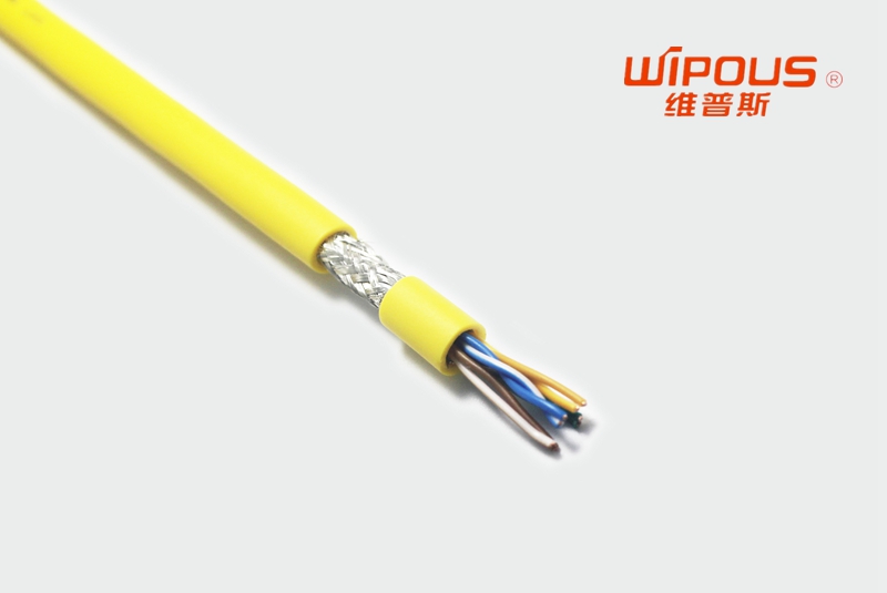 <a href=http://www.quseng.cn/ _fcksavedurl=http://www.quseng.cn/ target=_blank class=infotextkey>拖鏈電纜</a>注意點.jpg